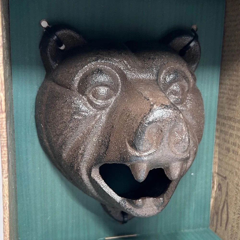 The‎ Kraftsman Co Bear Wall Mounted Bottle Opener Cast Iron Rustic Bar Man Cave